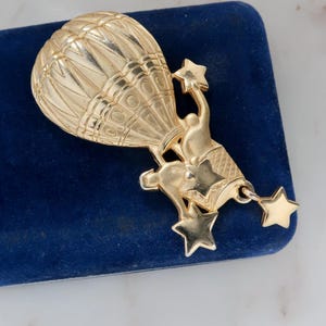Vintage JJ Jonette Hot Air Balloon Dangling Stars Brooch
