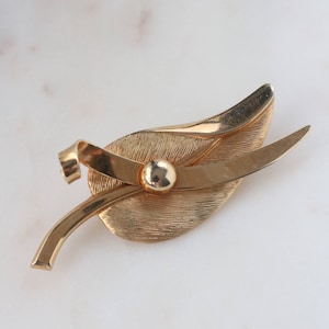 Vintage Blatt-Gold-Brosche - Ribbon Accent