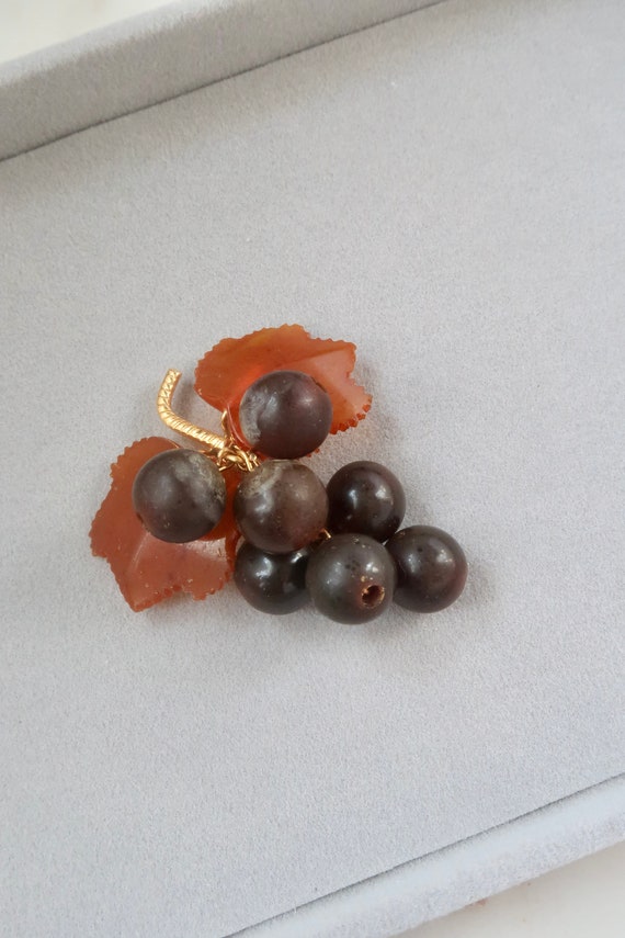 Vintage Grape Cluster Brooch - Grapes Pin