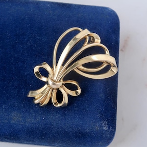 Vintage Gold Ribbon Bow Brooch