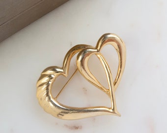 Vintage Gold Double Heart Brooch