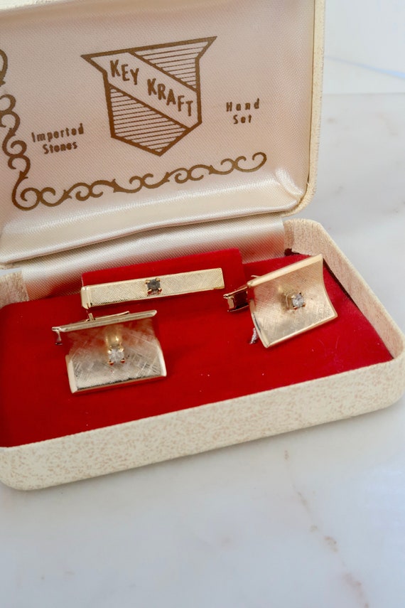 Set Boutons De Manchette & Pince à Cravate Dorée CHARLES WILLIAM - Avec Boîte