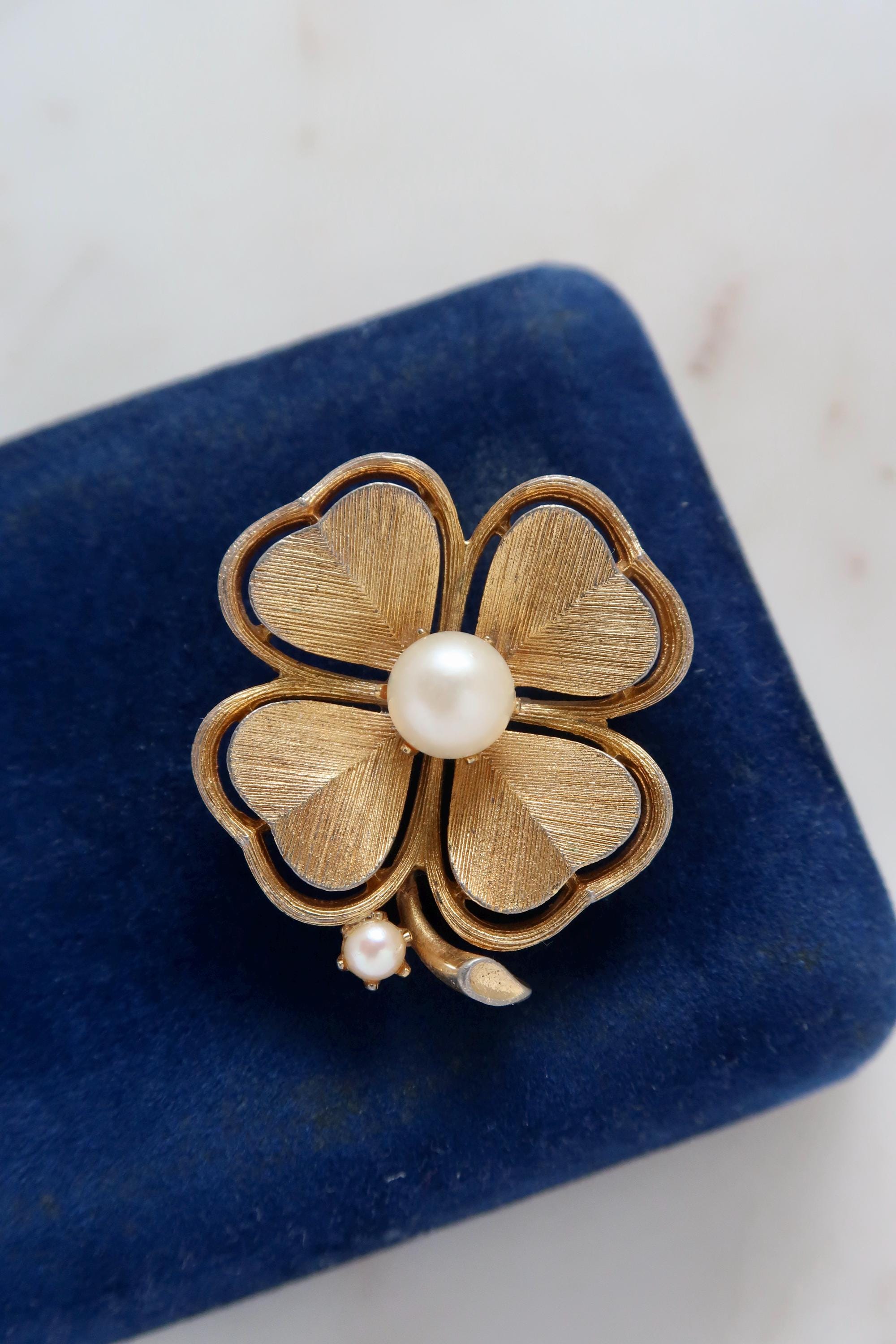   ブローチ #387 クローバー 希少 Vintage clover brooch - Etsy 日本