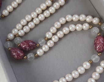 Vintage Faux Pearl Beaded Necklace