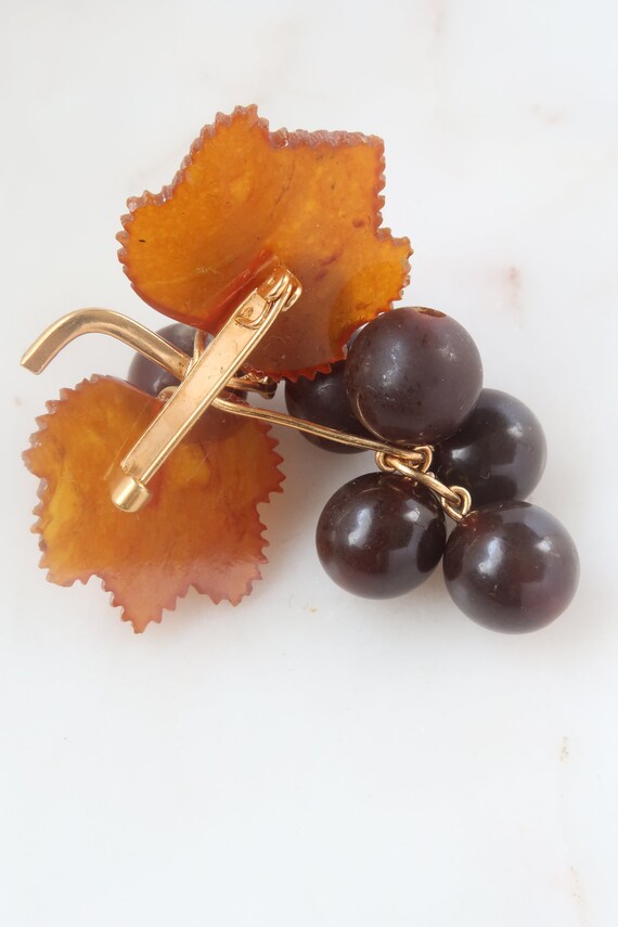 Vintage Grape Cluster Brooch - Grapes Pin - image 5