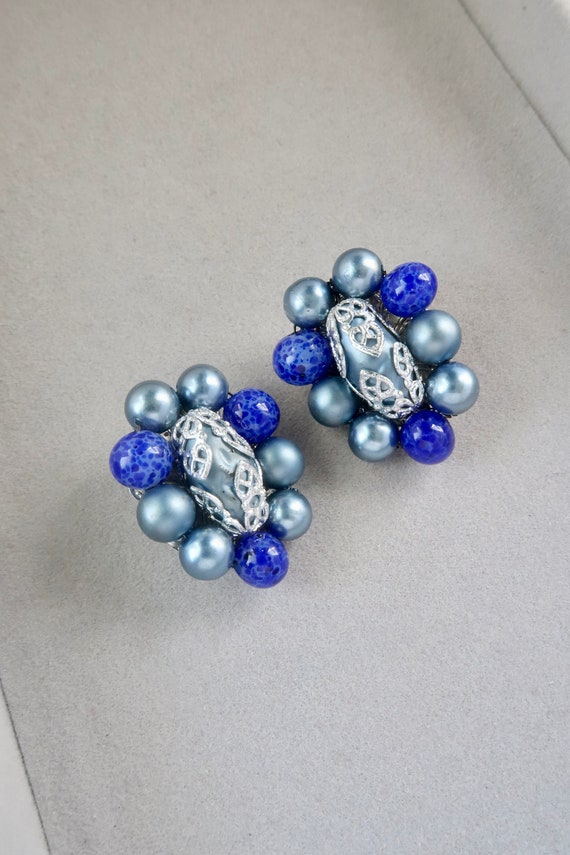 Vintage JAPAN Blue Cluster Clip On Earrings