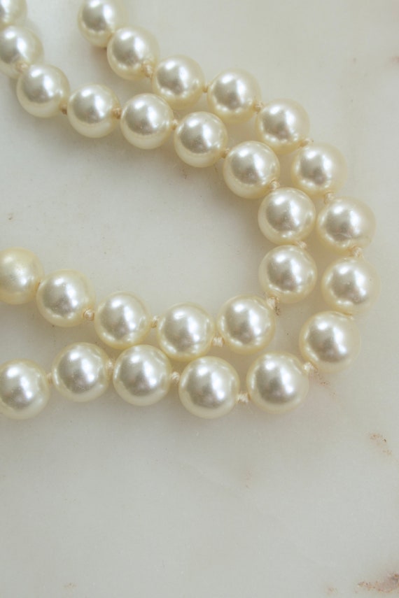 Vintage Pearl Beaded Necklace - image 4