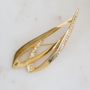 Vintage Gold Brooch