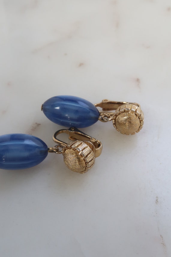 Vintage Blue Dangle Clip On Earrings - image 5