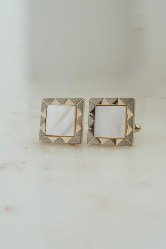 Vintage SWANK Mother of Pearl Cuff Links - Gold C… - image 5