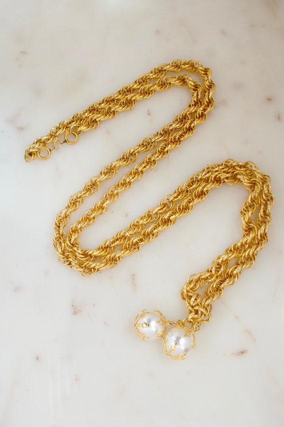 Vintage 40" gold chain Gem