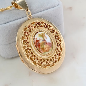 Vintage Victorian Locket Necklace Gold Oval Locket Necklace Picture Locket Necklace Limoges Fragonard Porcelain Locket Necklace