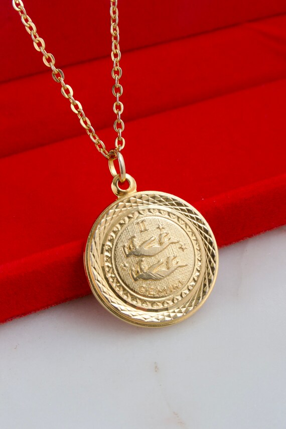 Vintage Gemini Zodiac Medallion 