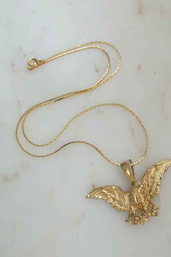 Vintage Gold Eagle Necklace - Eagle Pendant - Bir… - image 4