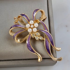 Vintage Purple Enamel Ribbon Brooch
