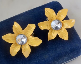 Vintage Yellow Flower Clip On Earrings