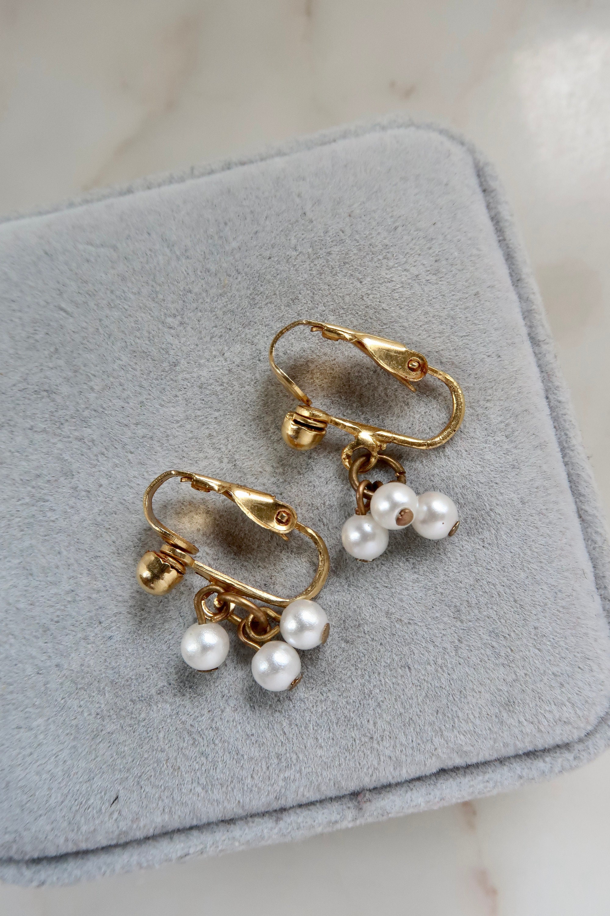 Vintage Silver Pearl Clip Earrings - Etsy display picture 1