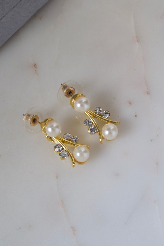 Vintage Pearl Rhinestone Dangle Earrings Gold Pea… - image 6
