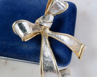 Vintage Ribbon Bow Brooch