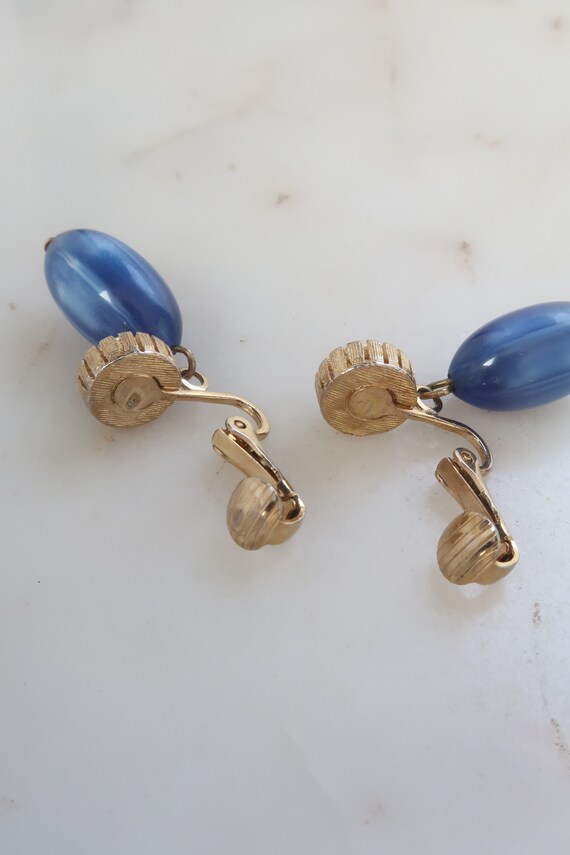 Vintage Blue Dangle Clip On Earrings - image 7