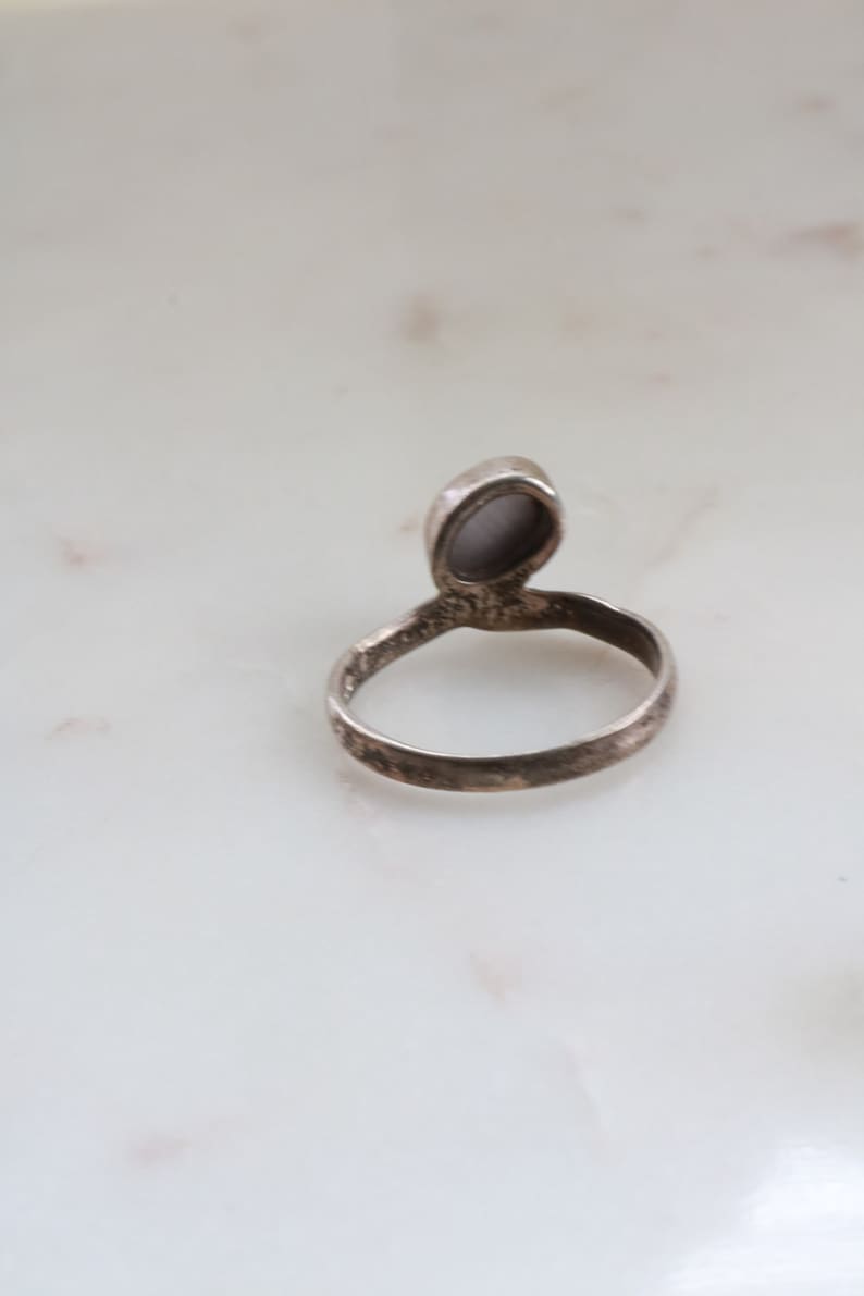 Vintage Sterling Mother of Pearl Ring Size 9.5