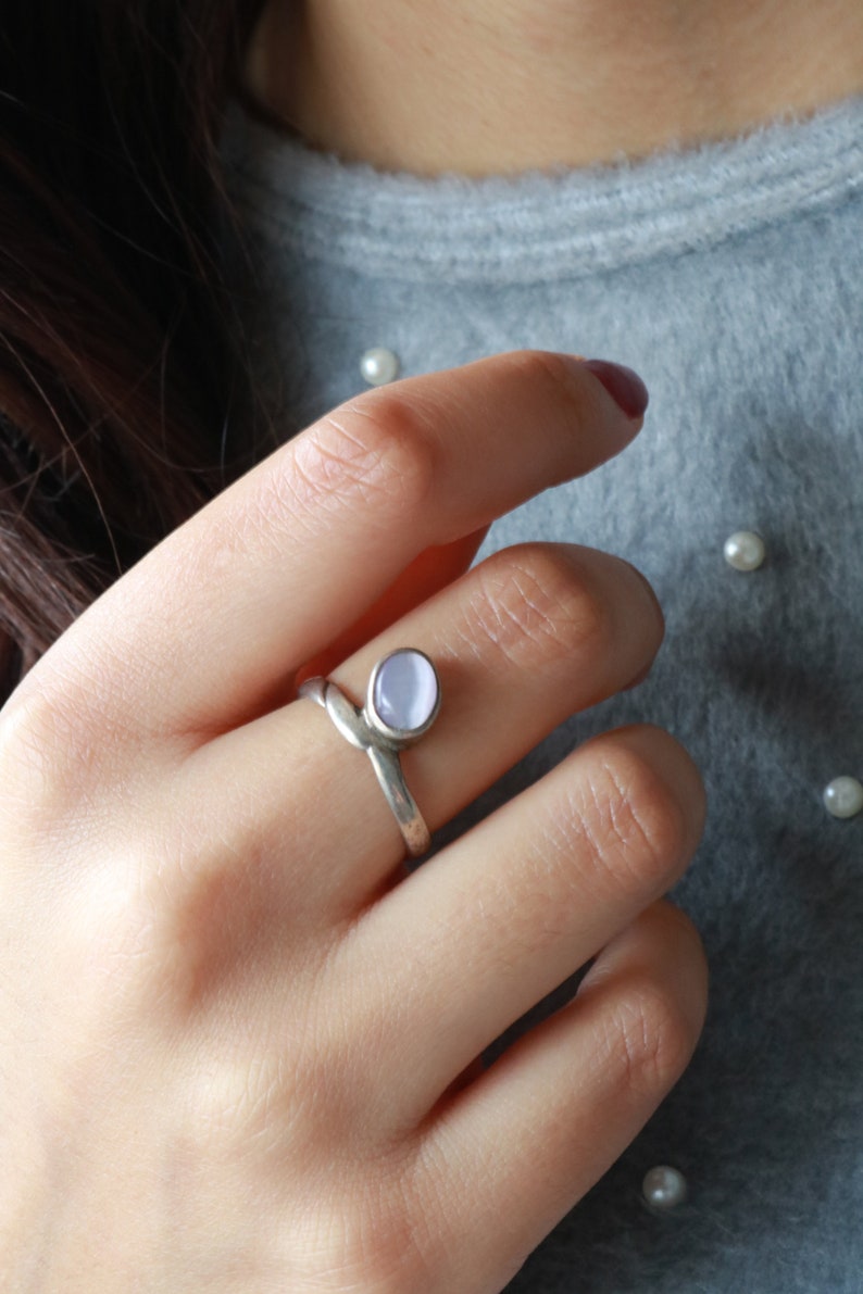 Vintage Sterling Mother of Pearl Ring Size 9.5