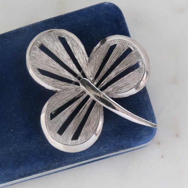 Vintage RNK Silver Clover Brooch