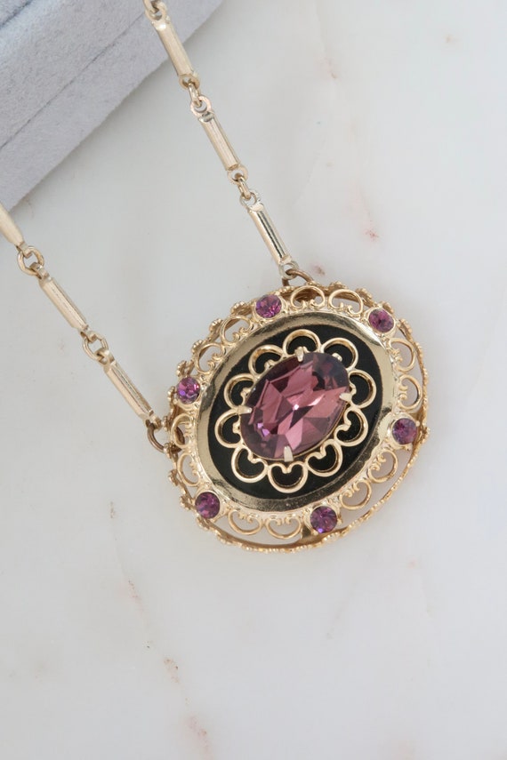 Vintage 1950's CORO Gold Necklace Purple Glass Ova