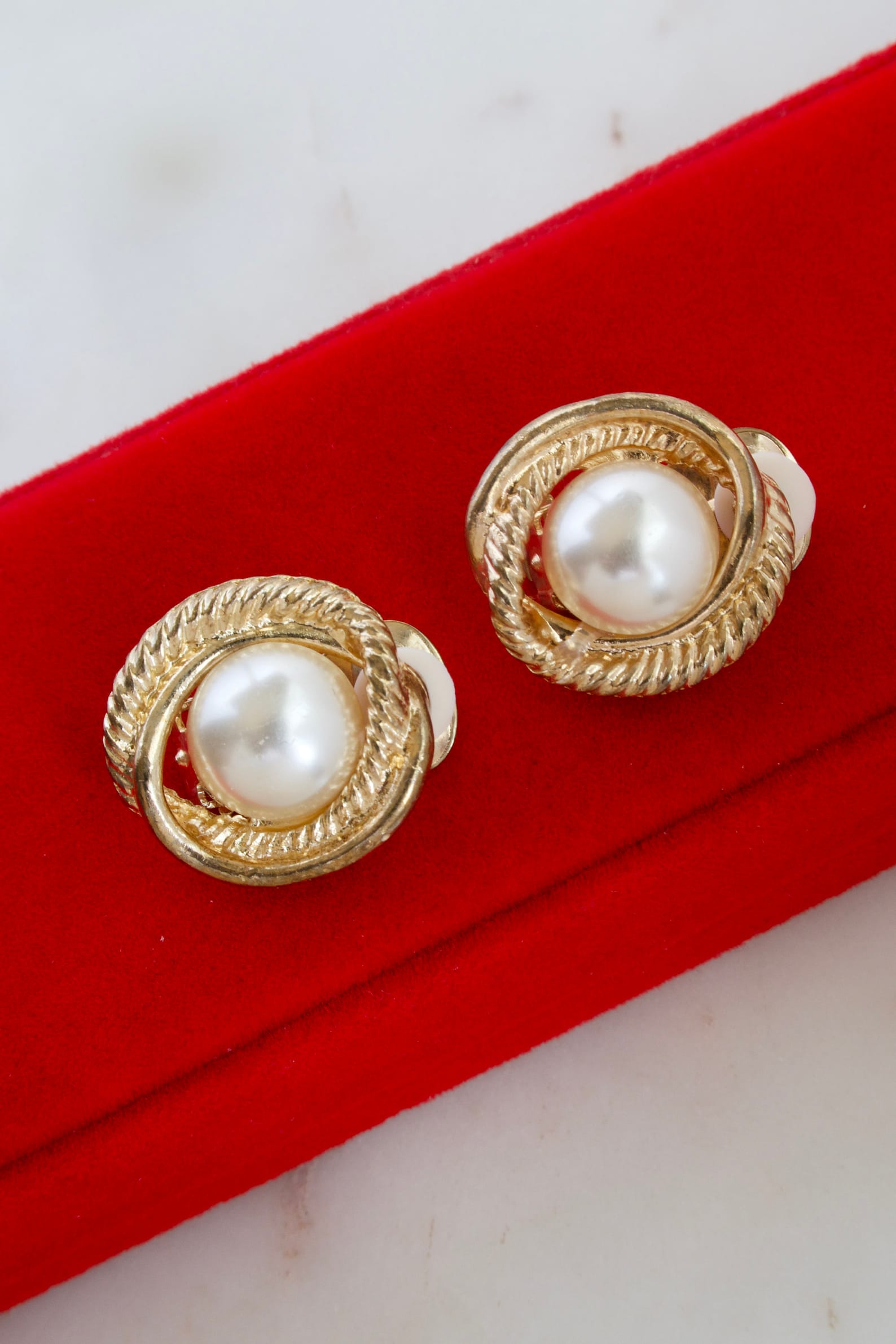 Vintage Pearl Round Clip on Earrings Etsy