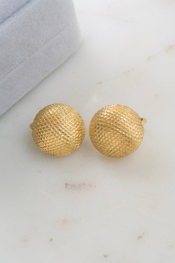 Vintage Crown Trifari Gold Button Clip On Earring… - image 10