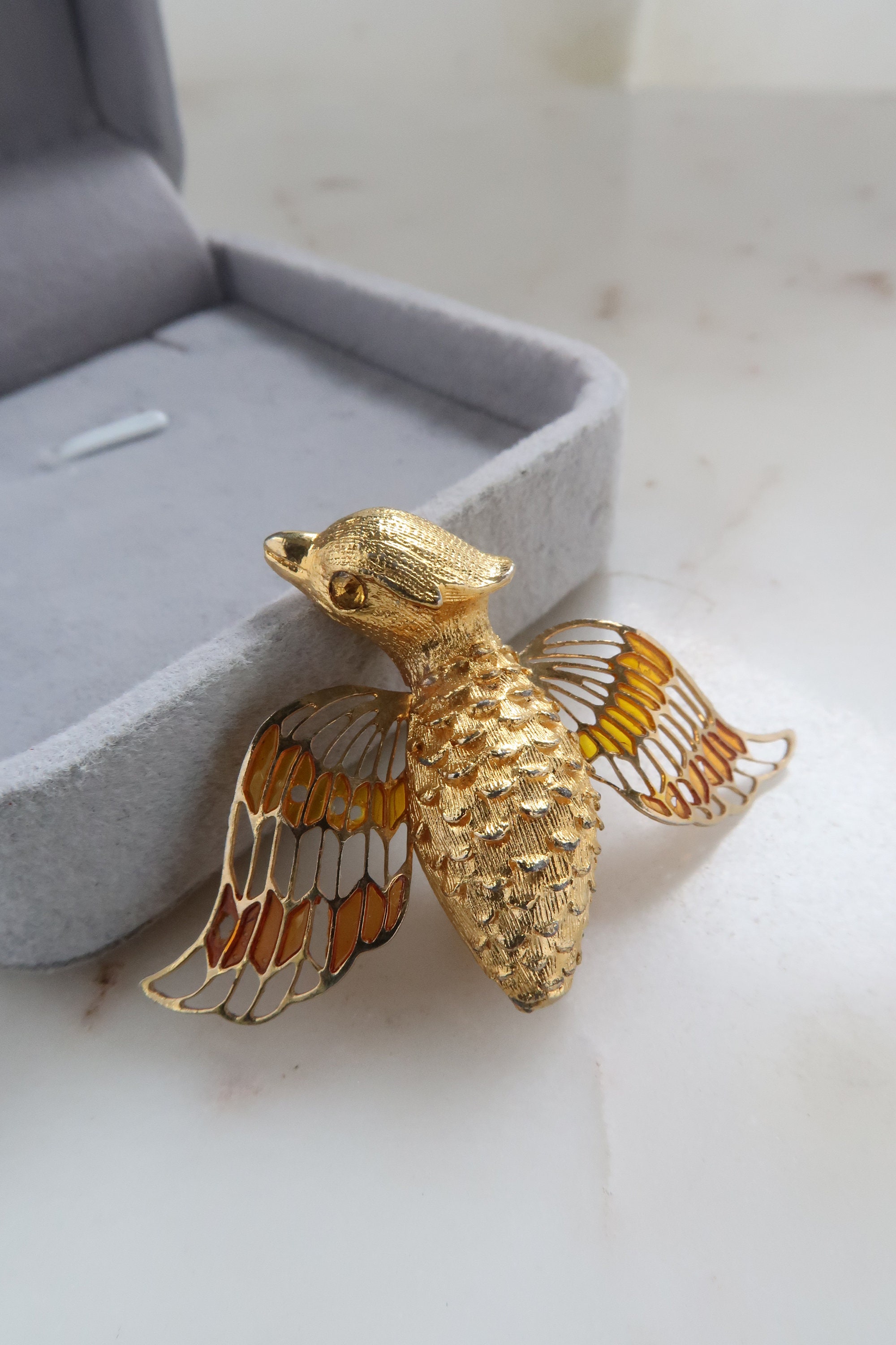 Broche Ancienne Vintage Plaqué Or - Bijou Charmant Occasion