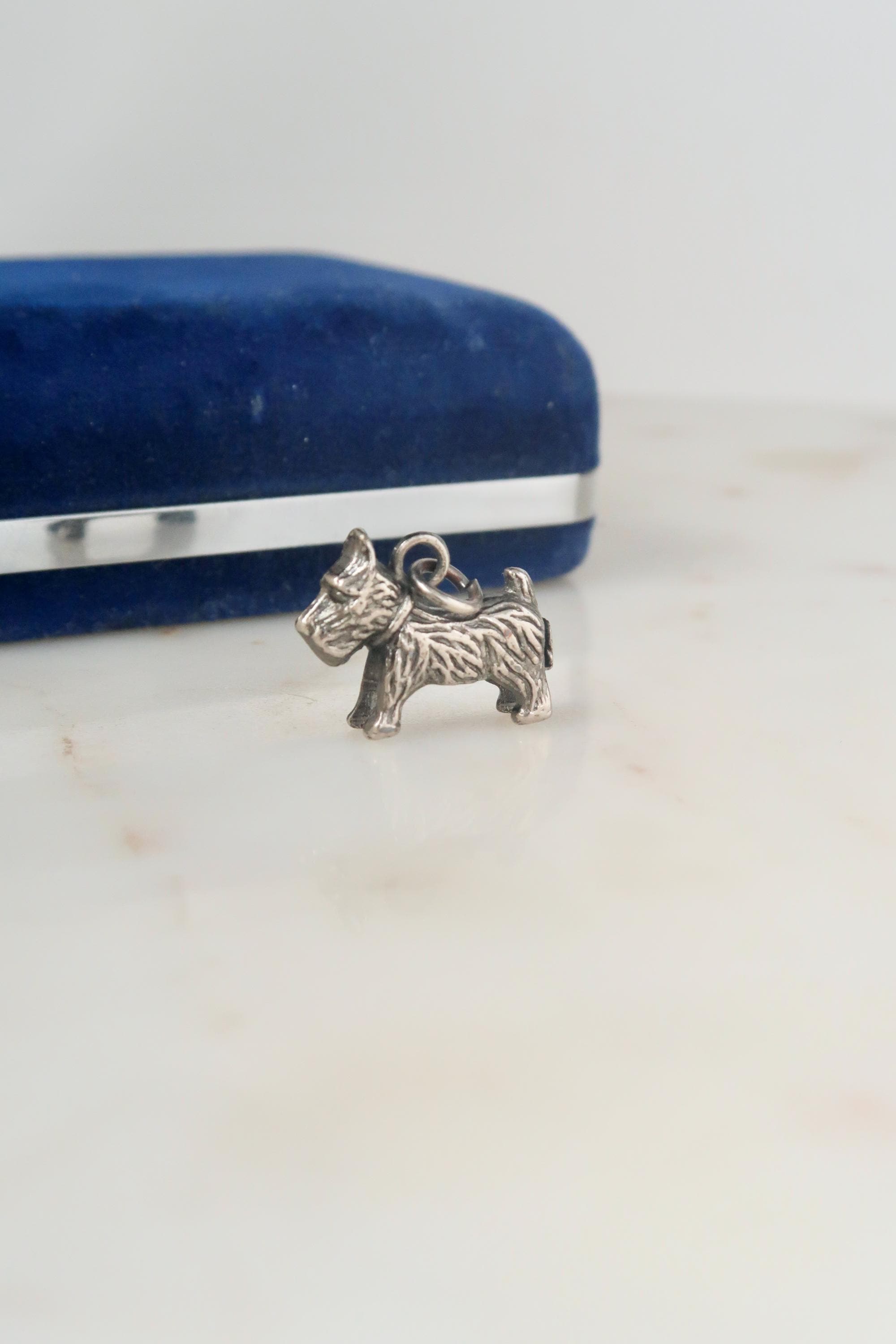 ヴィンテージ シルバー スコティッシュ テリア ドッグチャーム - Etsy 日本