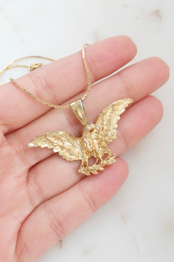 Vintage Gold Eagle Necklace - Eagle Pendant - Bir… - image 3