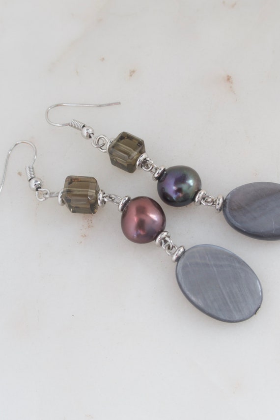 Vintage Freshwater Pearl & Mother of Pearl Dangle… - image 3