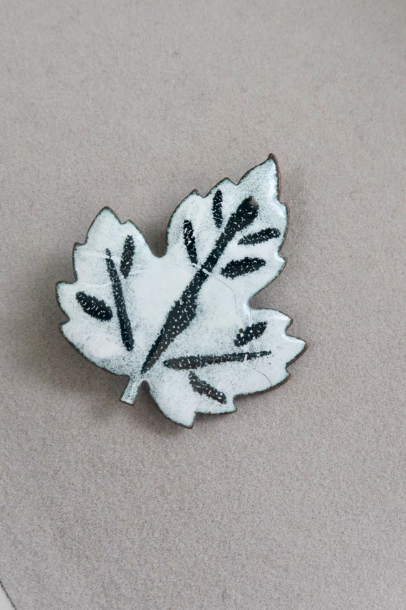 Vintage White & Black Porcelain Leaf Brooch