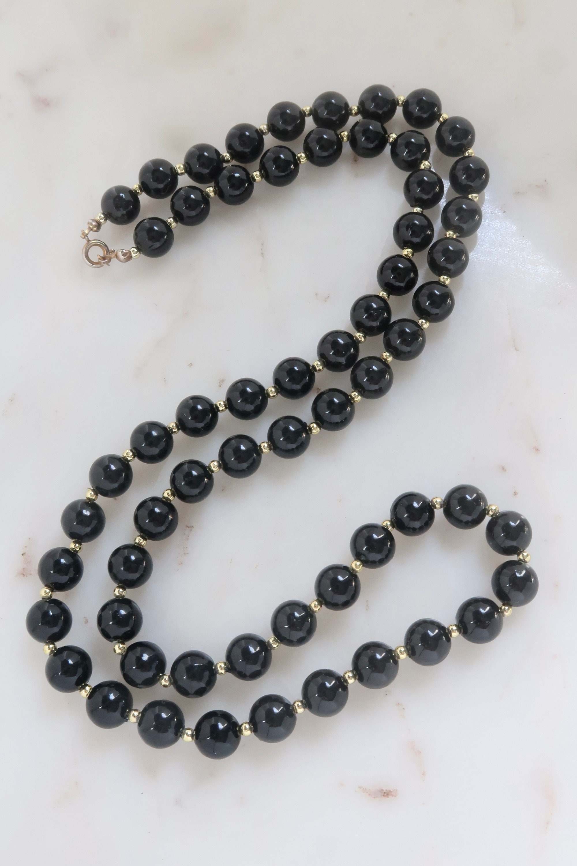 ★VINTAGE HOLLYWOOD★ Black Stone Beads Necklace Vintage Black Beaded Necklace Statement Necklace Black Ball