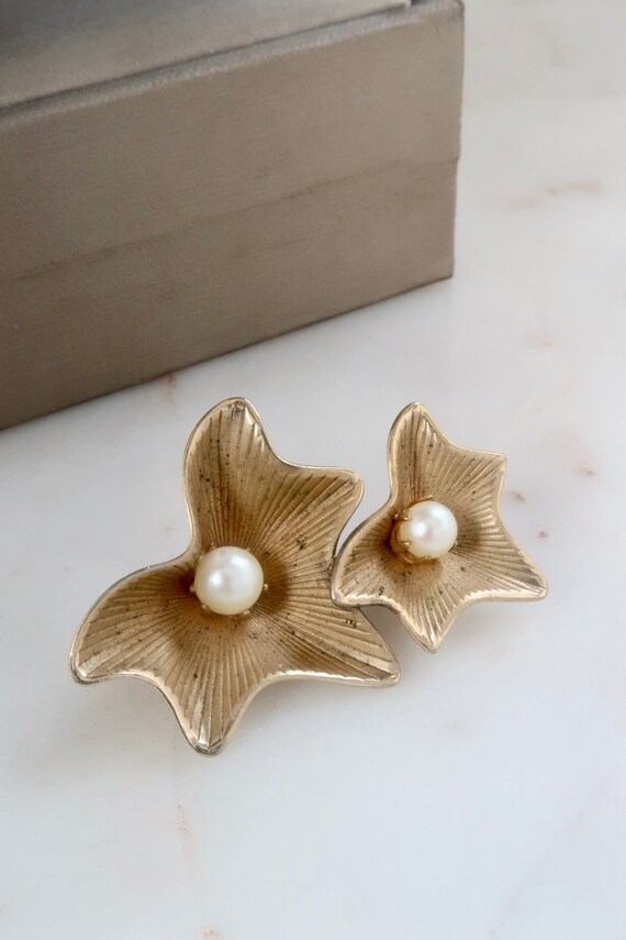 Vintage Gold Starfish Brooch - image 1