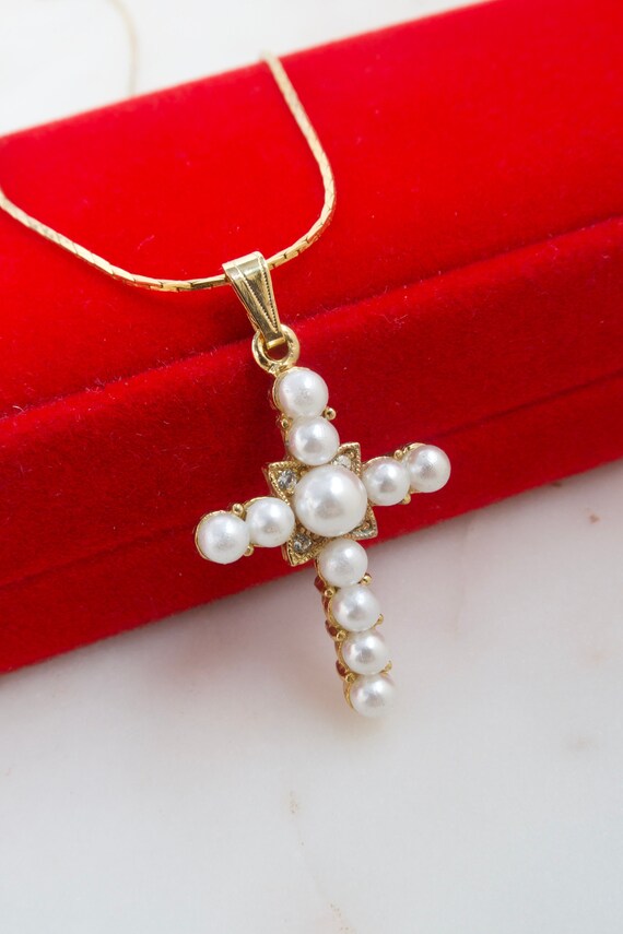Vintage Pearl Cross Pendant Necklace - Etsy