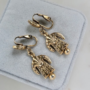Vintage Gold Clip On Dangle Earrings