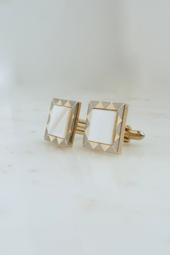 Vintage SWANK Mother of Pearl Cuff Links - Gold C… - image 4