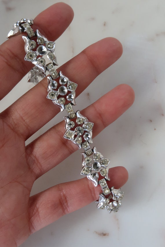 Vintage CORO Rhinestone Flower Link Bracelet For … - image 2