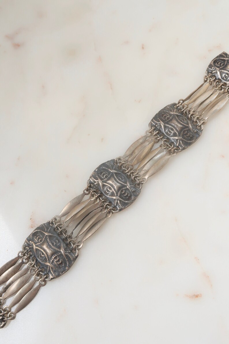 Vintage shops Silver Wide Link Bracelet
