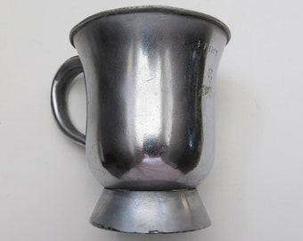 Victorian 1/2 pint pewter tankard