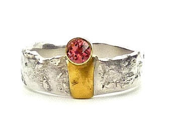 Einzelring SALE Unikat Ring, Solitairering Silber mit Turmalin rosa, Sterlingsilber mit einzigartiger Struktur, Solitäre Gold, Gelbgold