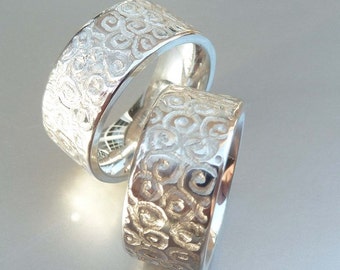 Wide wedding rings made of silver with rocaille pattern, wedding rings made of solid sterling silver, wedding rings - hand-structured by SILVERLOUNGE