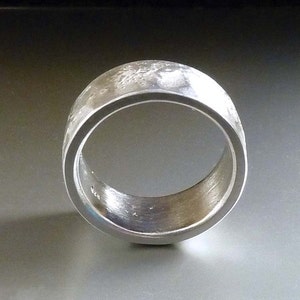 Herrenring geschmiedet, Sterlingsilber massiv, breiter Silberring, Männer, Biker handgeschmiedet by SILVERLOUNGE Bild 2