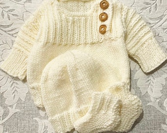 Jumper with button detail