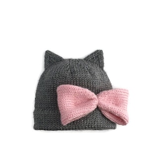 Knit kitty cat hat with ears and a soft pink bow