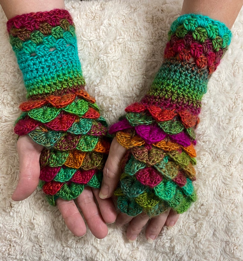 Dragon Scale Gloves/Fingerless Gloves/Dragon Gloves/Crocodile Gloves/Crochet Gloves/Arm Warmers image 4