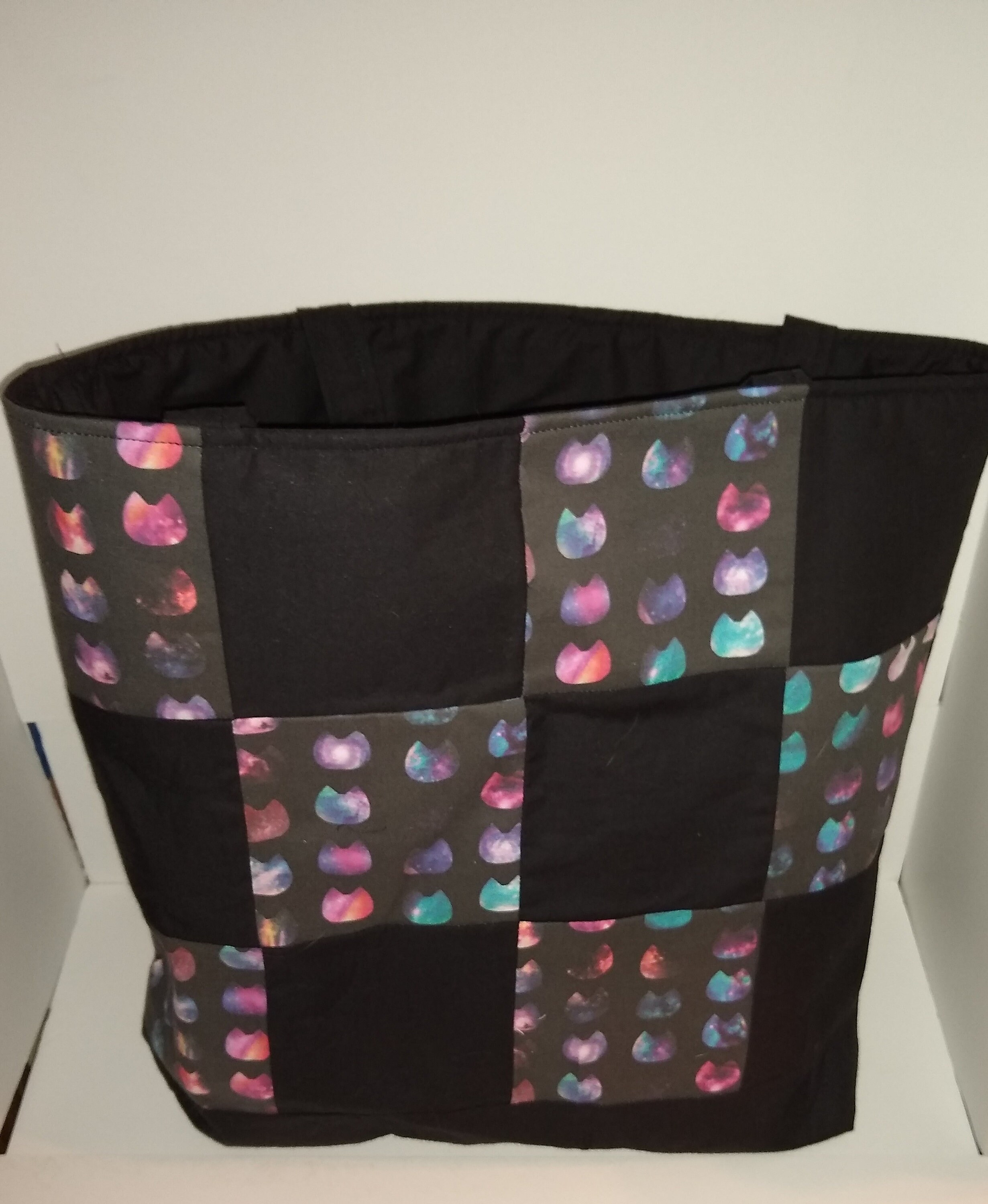 Galaxy cat head quilted tote bag - Thumbnail 6